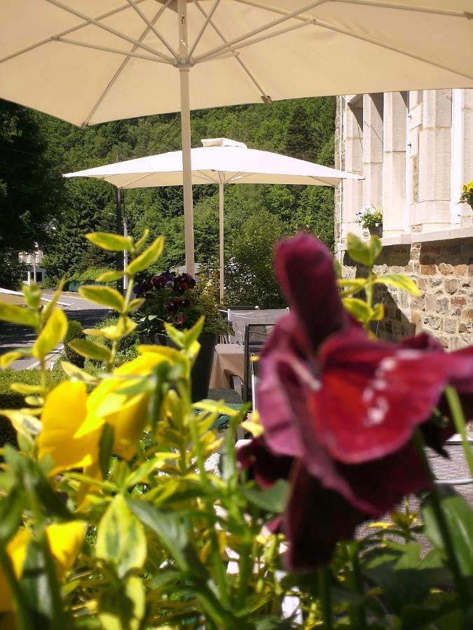 Logis L'Ermitage, Bistrot Des Saveurs ホッファライズ エクステリア 写真