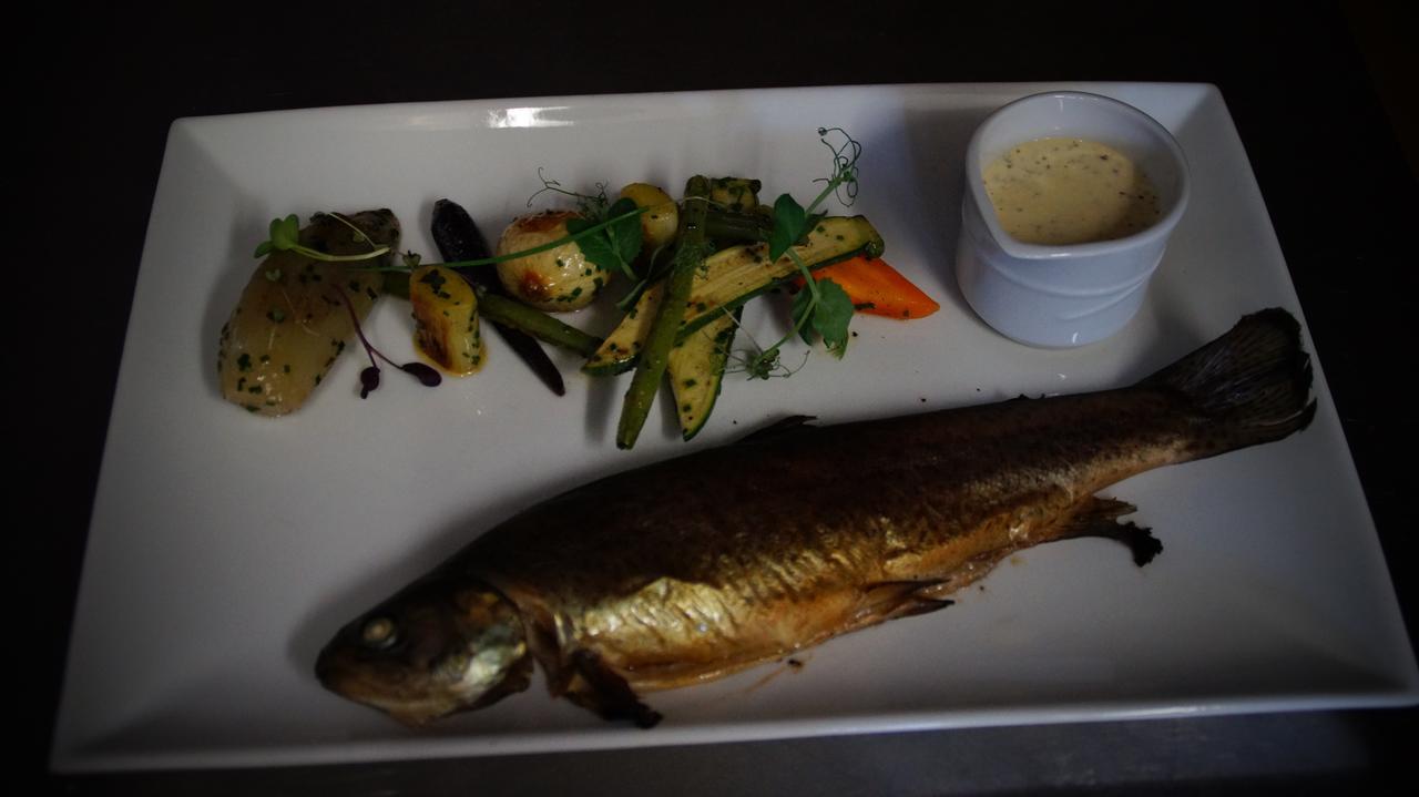 Logis L'Ermitage, Bistrot Des Saveurs ホッファライズ エクステリア 写真