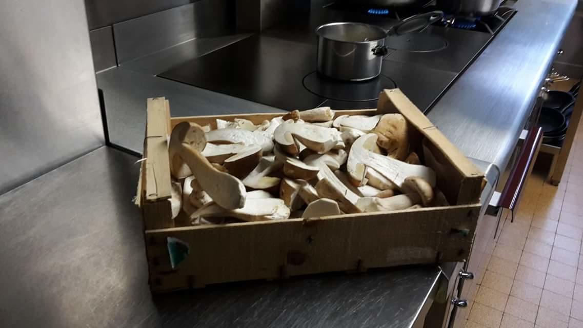 Logis L'Ermitage, Bistrot Des Saveurs ホッファライズ エクステリア 写真